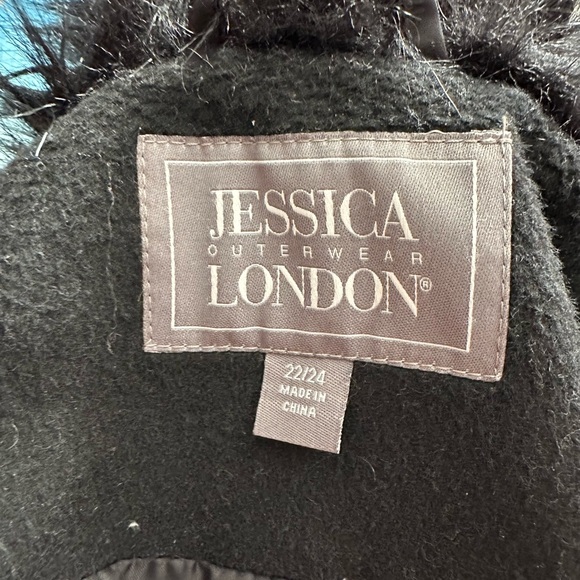 Jessica London poncho coat - Picture 3 of 4